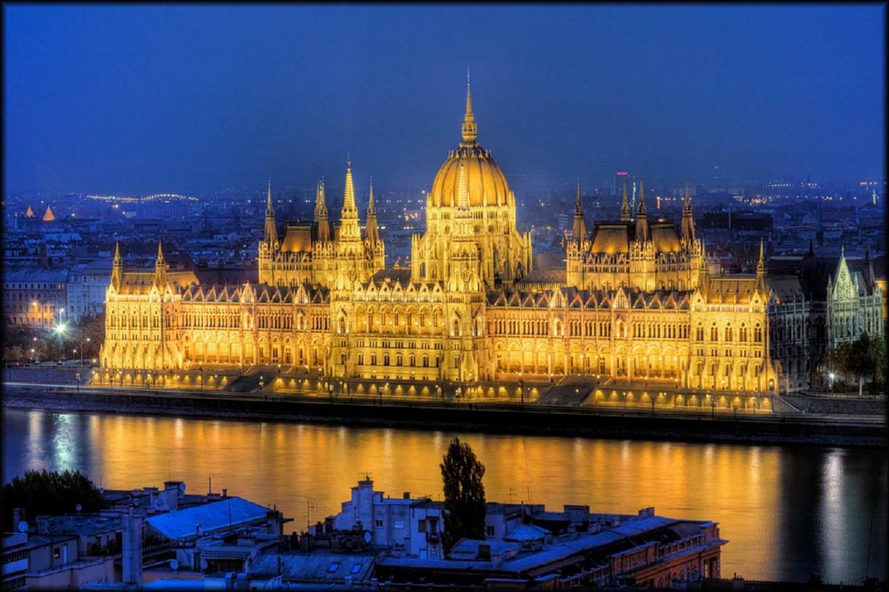 Cheerful And Cozy 2 Bedrooms 2 Bathrooms Apartment With Top Location Budapest Extérieur photo